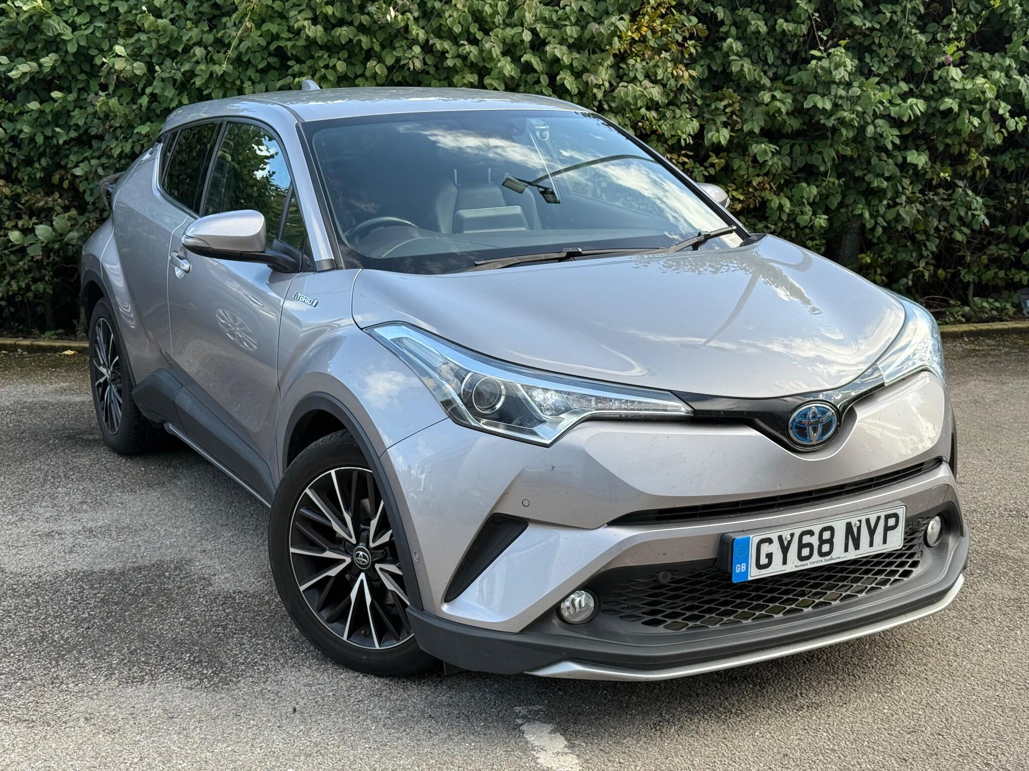Main listing image - Toyota C-HR