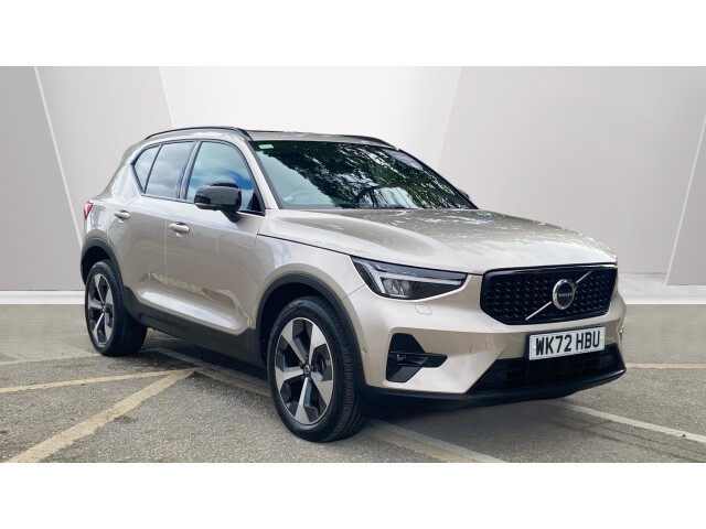 Main listing image - Volvo XC40