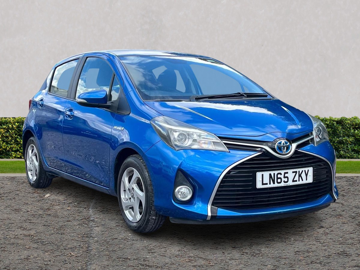 Main listing image - Toyota Yaris