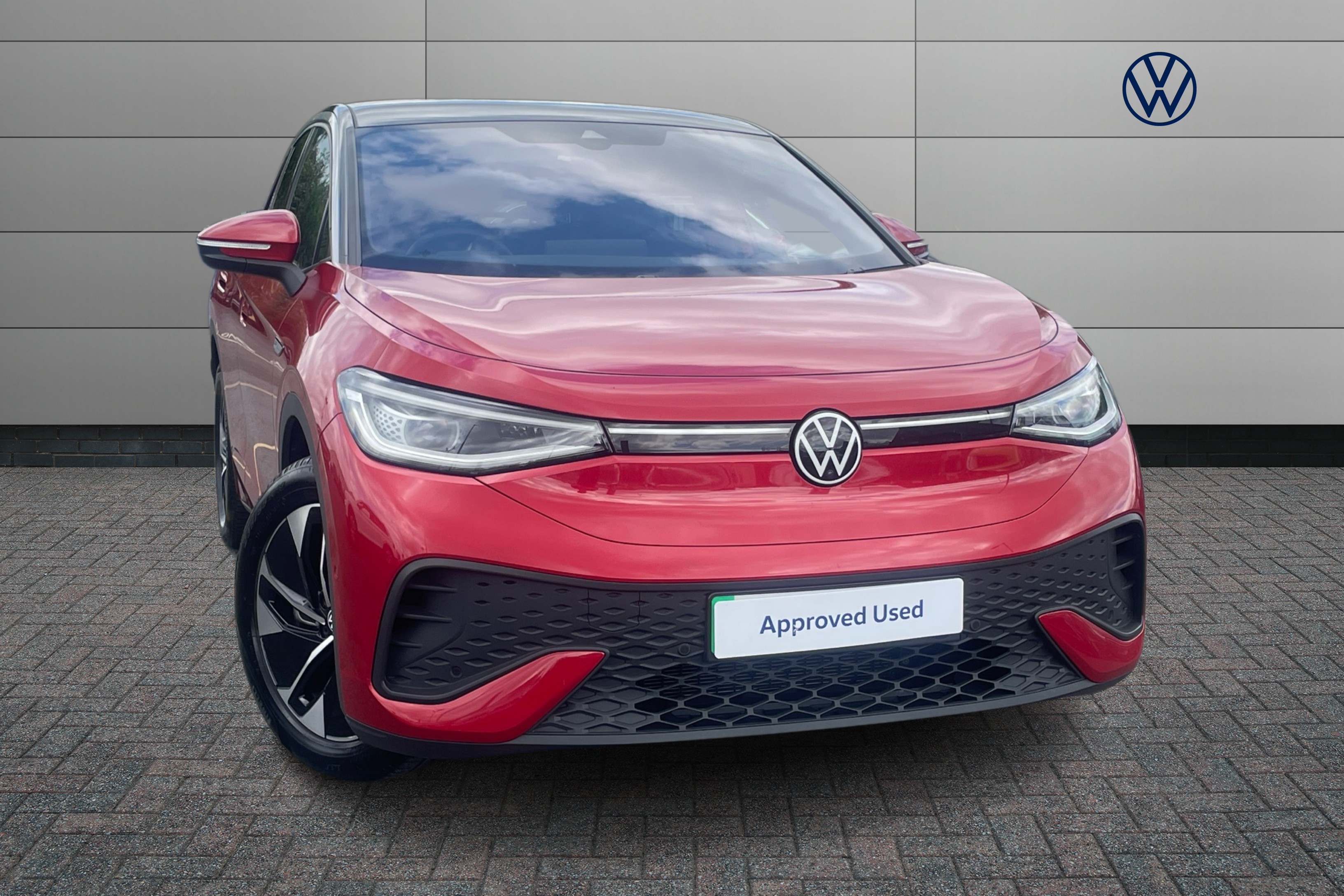 Main listing image - Volkswagen ID.5