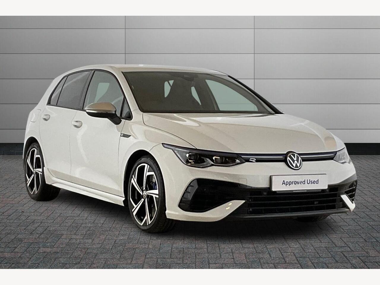 Main listing image - Volkswagen Golf