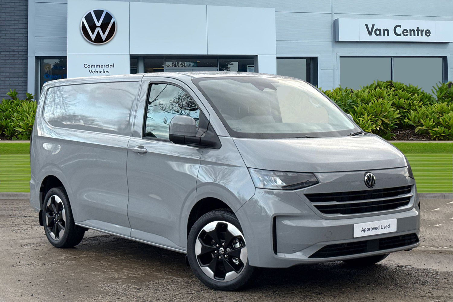 Main listing image - Volkswagen Transporter