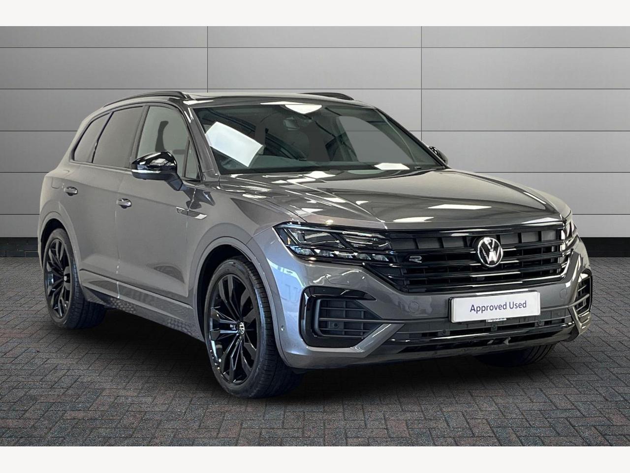 Main listing image - Volkswagen Touareg