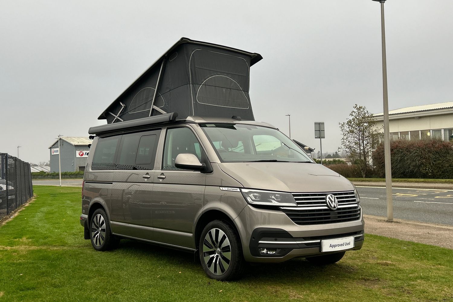 Main listing image - Volkswagen California