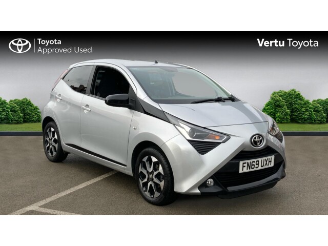 Main listing image - Toyota Aygo