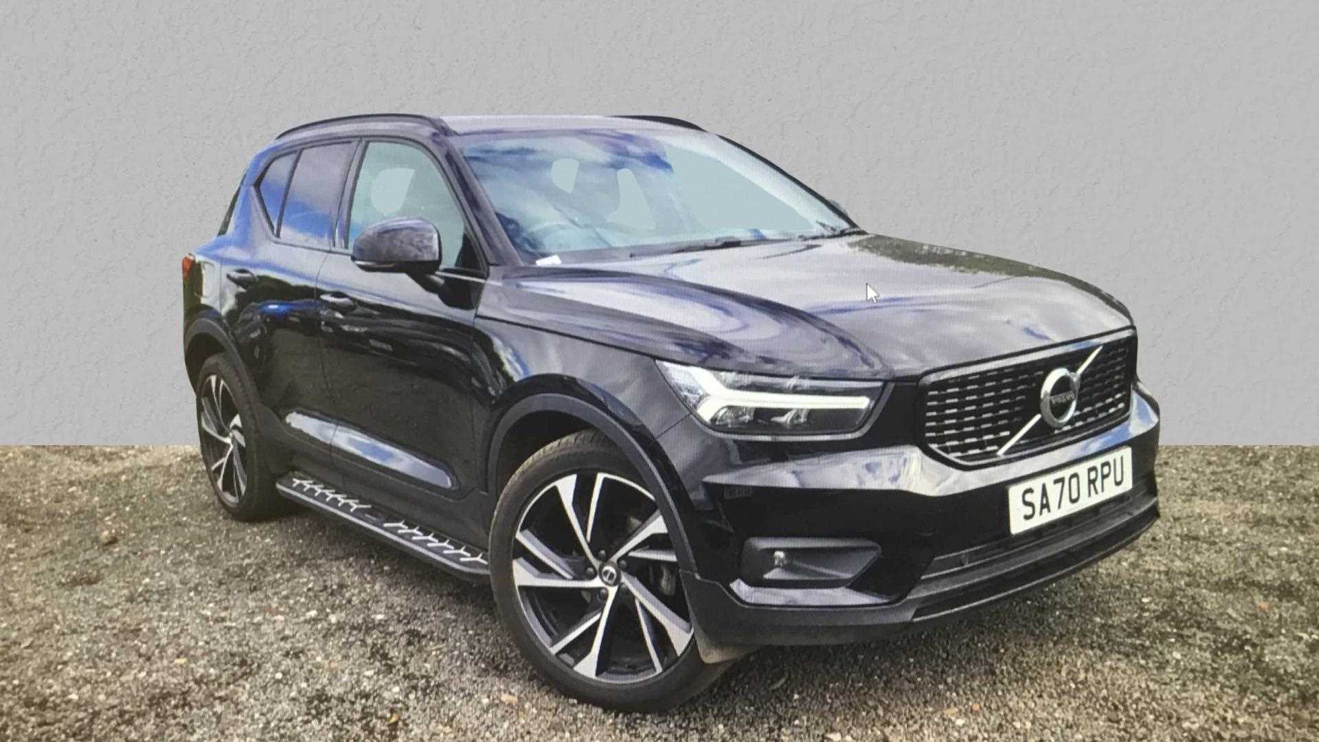 Main listing image - Volvo XC40