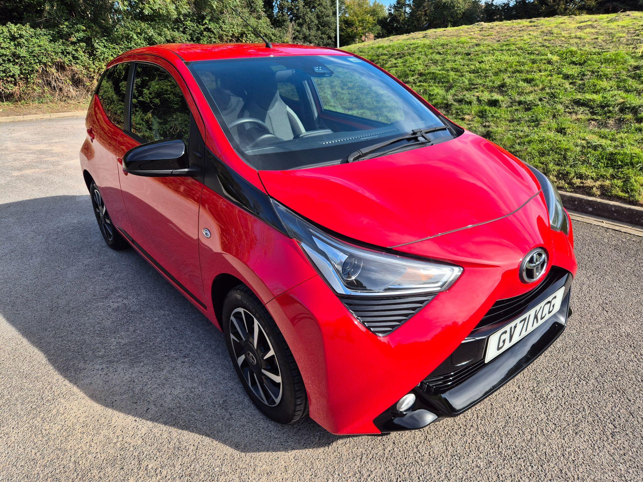 Main listing image - Toyota Aygo