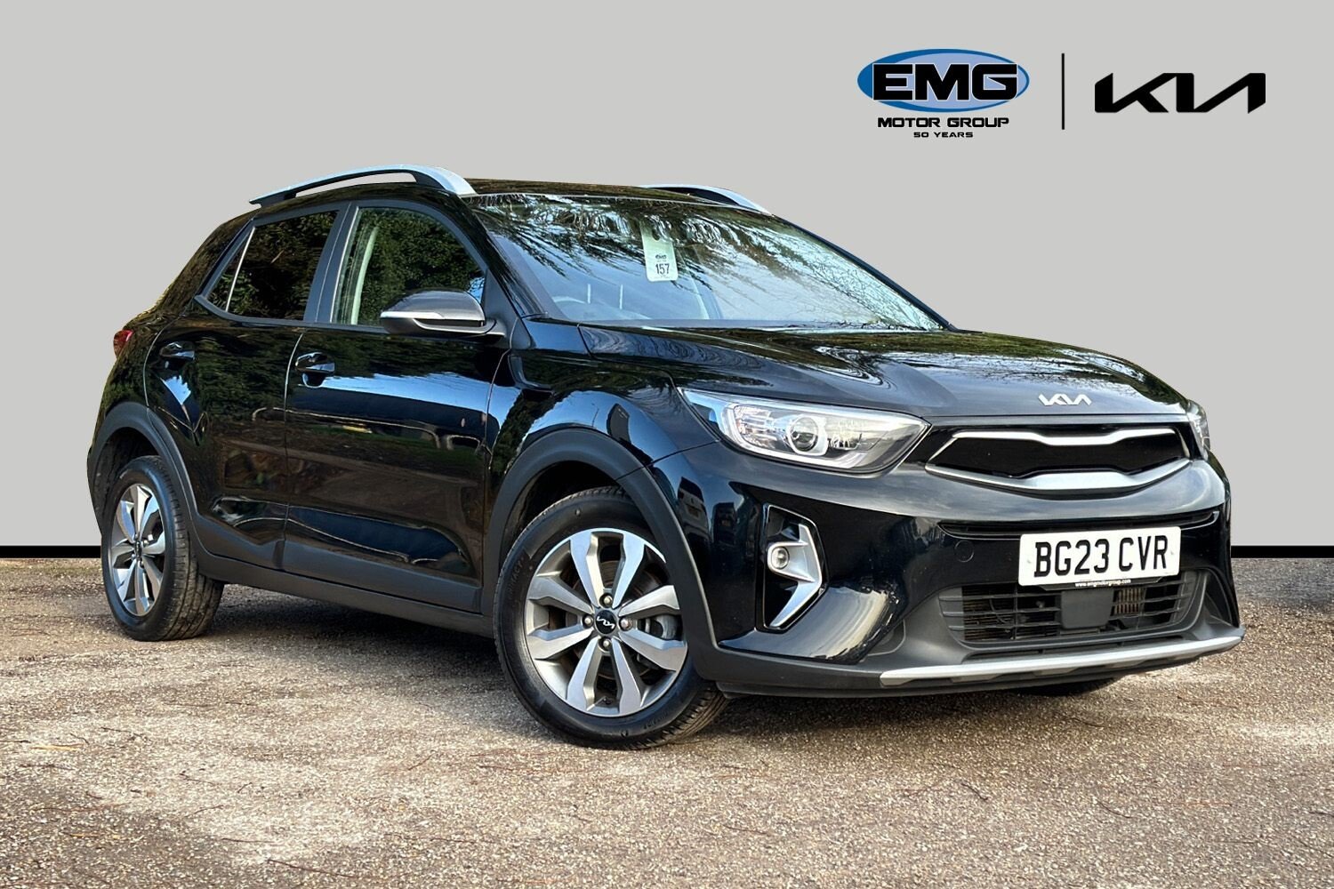 Main listing image - Kia Stonic