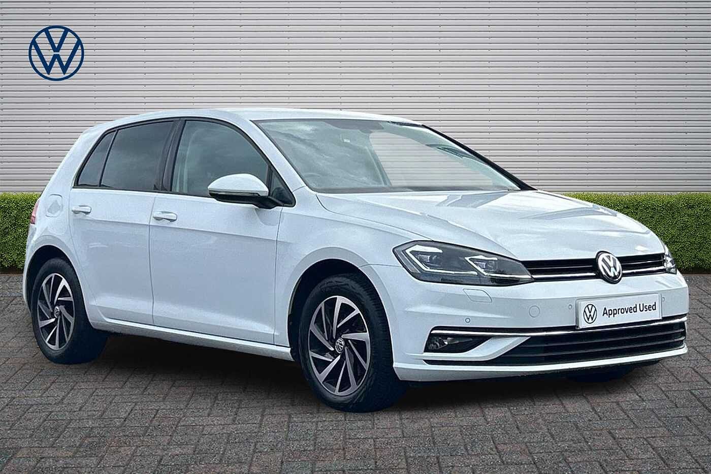 Main listing image - Volkswagen Golf