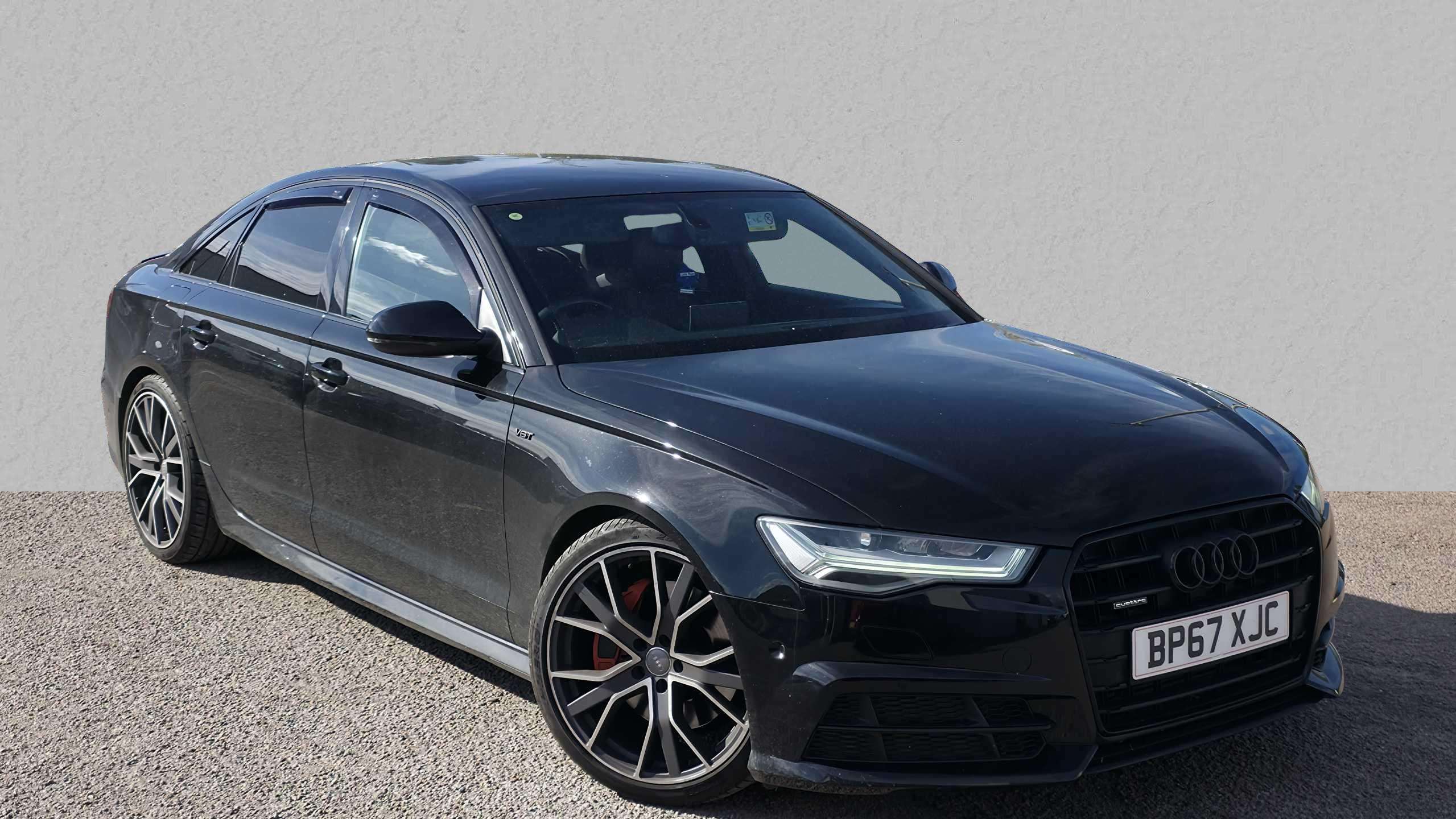 Main listing image - Audi A6