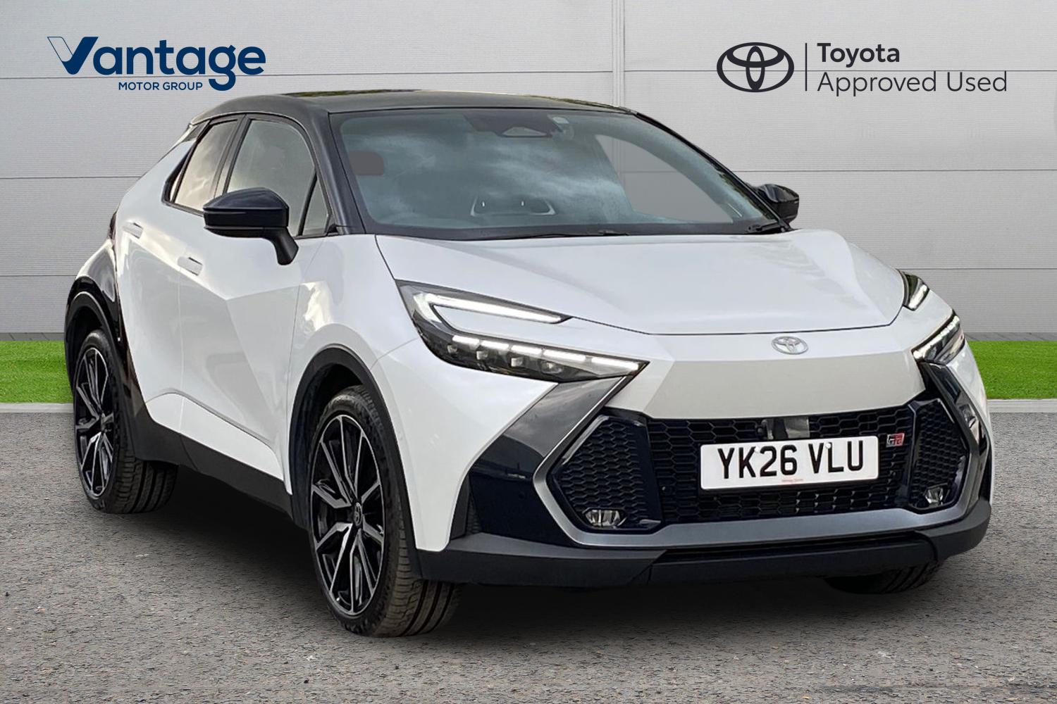 Main listing image - Toyota C-HR