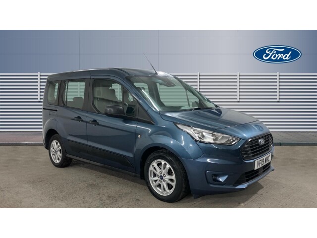 Main listing image - Ford Tourneo Connect