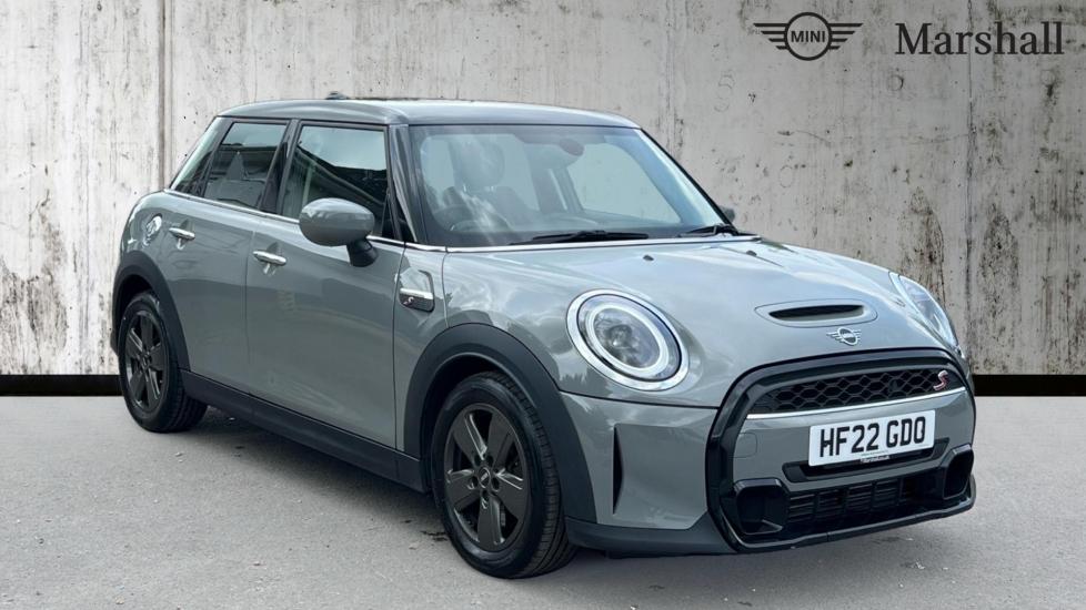 Main listing image - MINI Hatchback 5dr