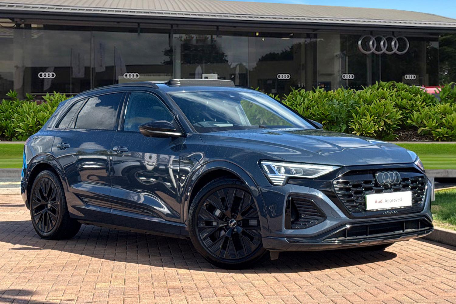 Main listing image - Audi Q8