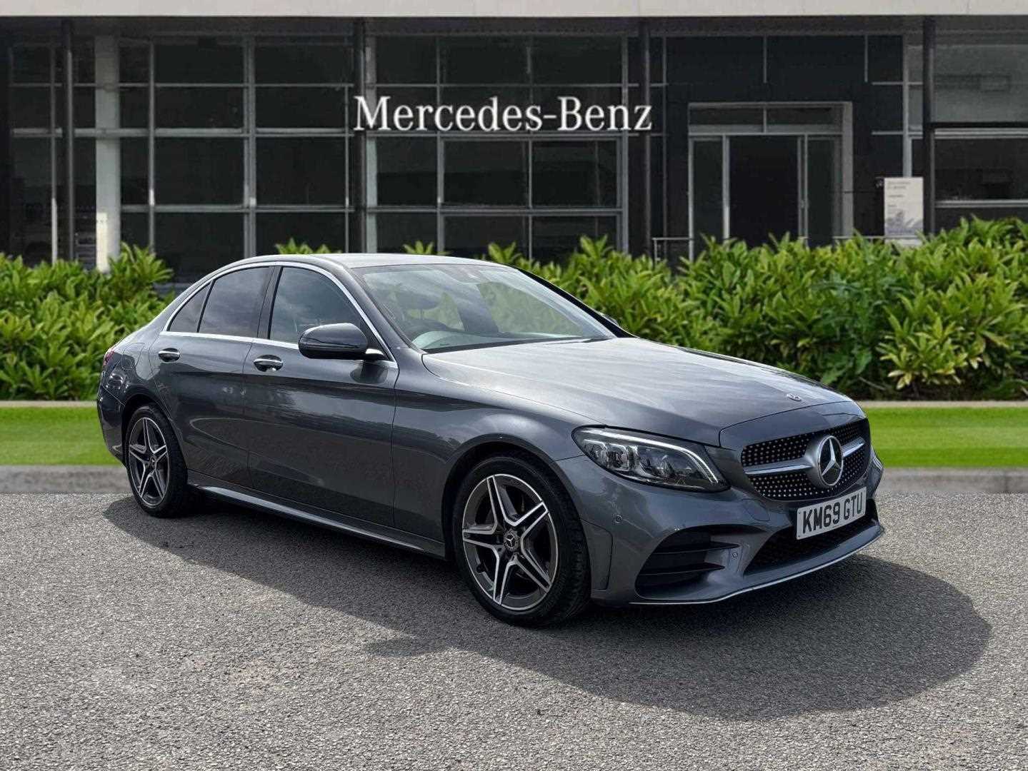 Main listing image - Mercedes-Benz C-Class