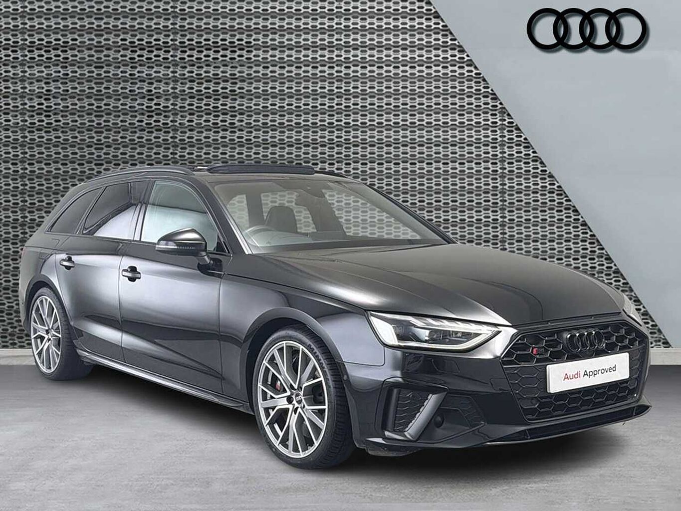 Main listing image - Audi A4
