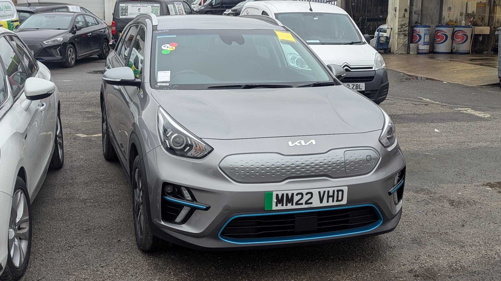 Main listing image - Kia e-Niro