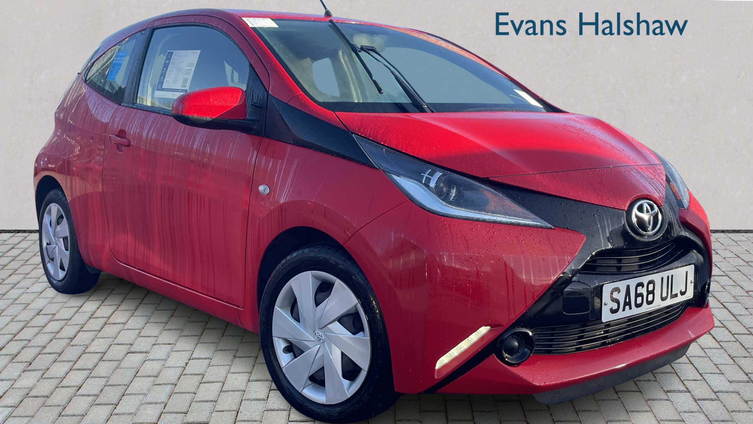 Main listing image - Toyota Aygo