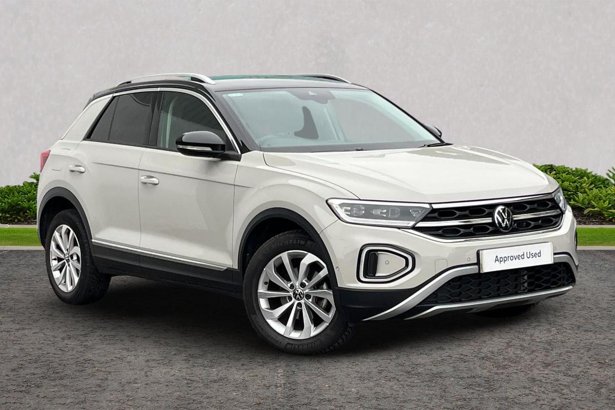 Main listing image - Volkswagen T-Roc