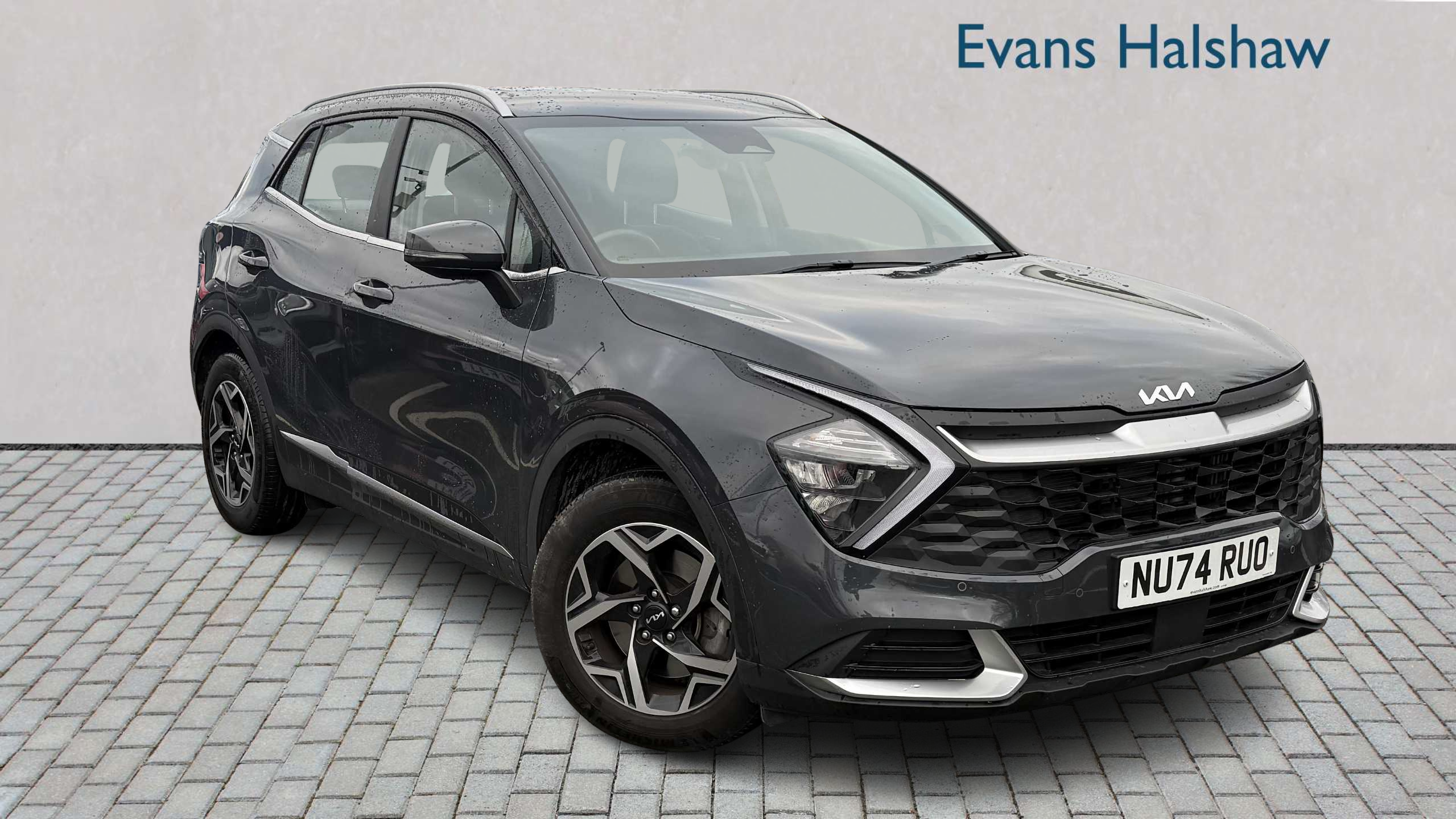 Main listing image - Kia Sportage