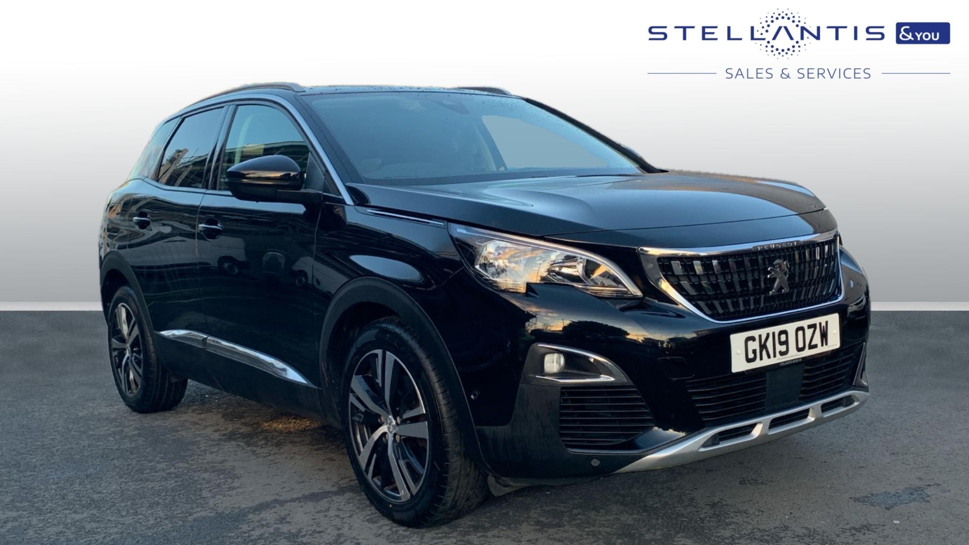 Main listing image - Peugeot 3008