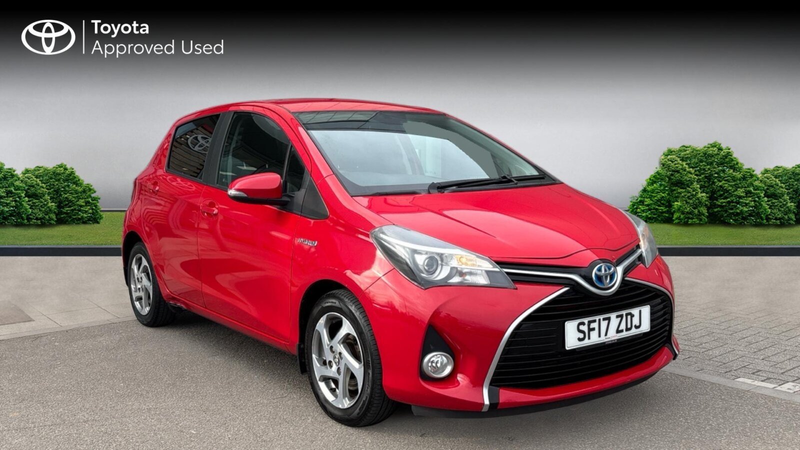 Main listing image - Toyota Yaris