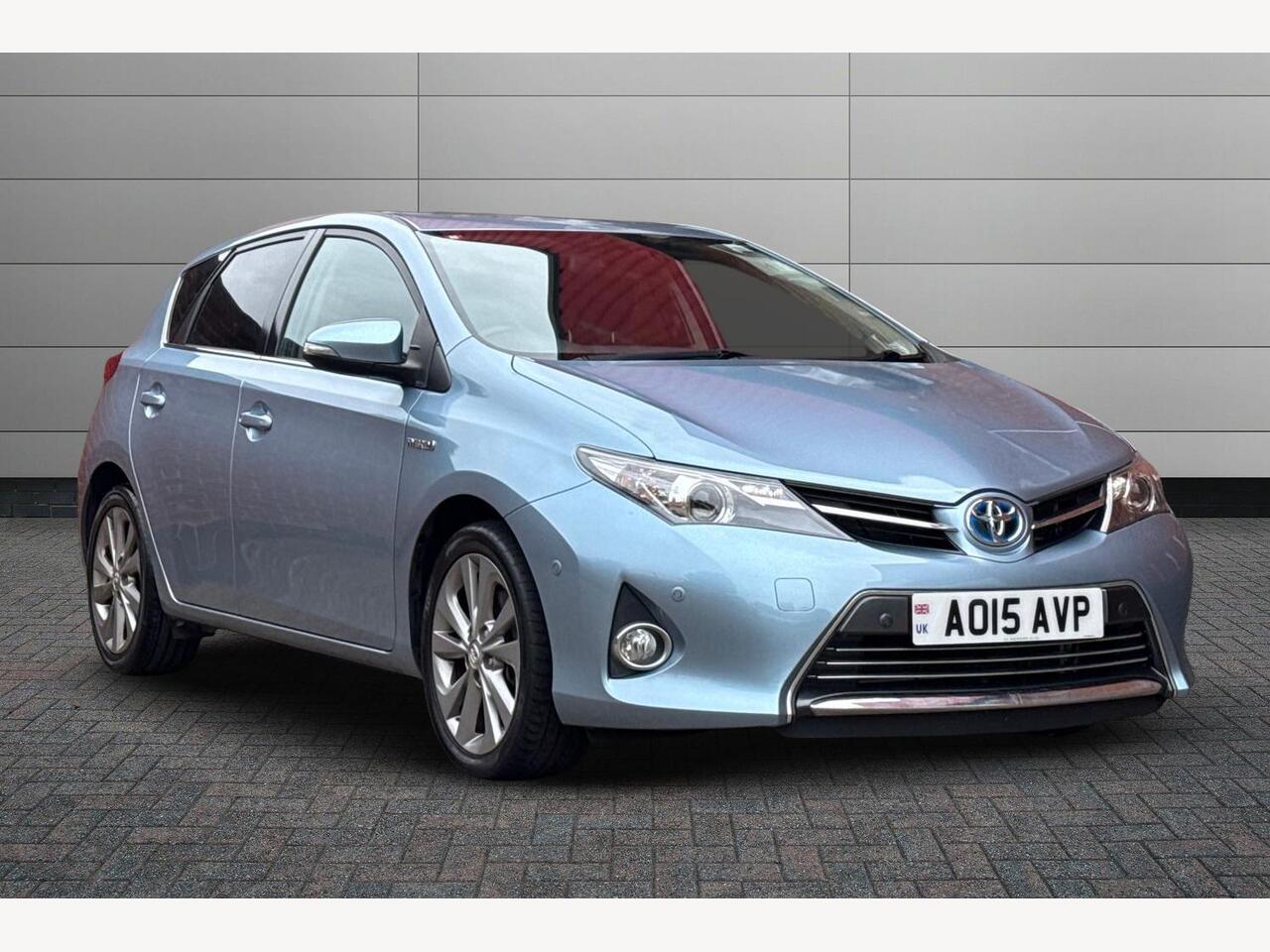 Main listing image - Toyota Auris