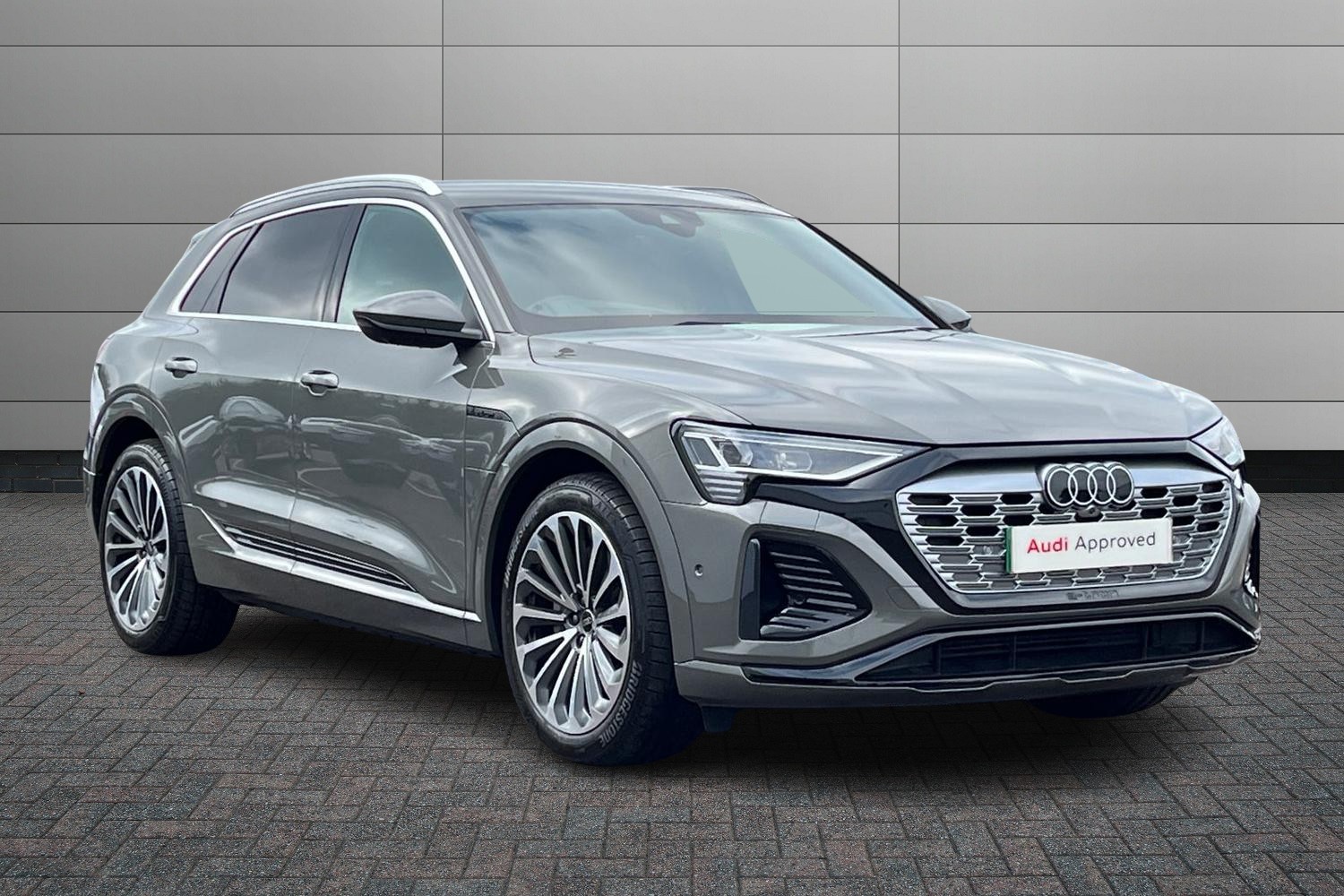 Main listing image - Audi Q8 e-tron