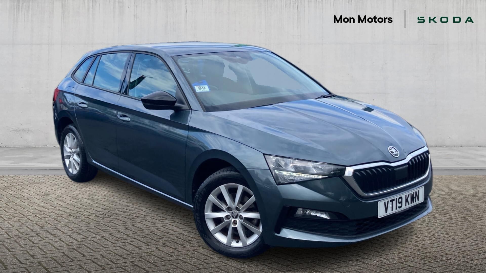 Main listing image - Skoda Scala