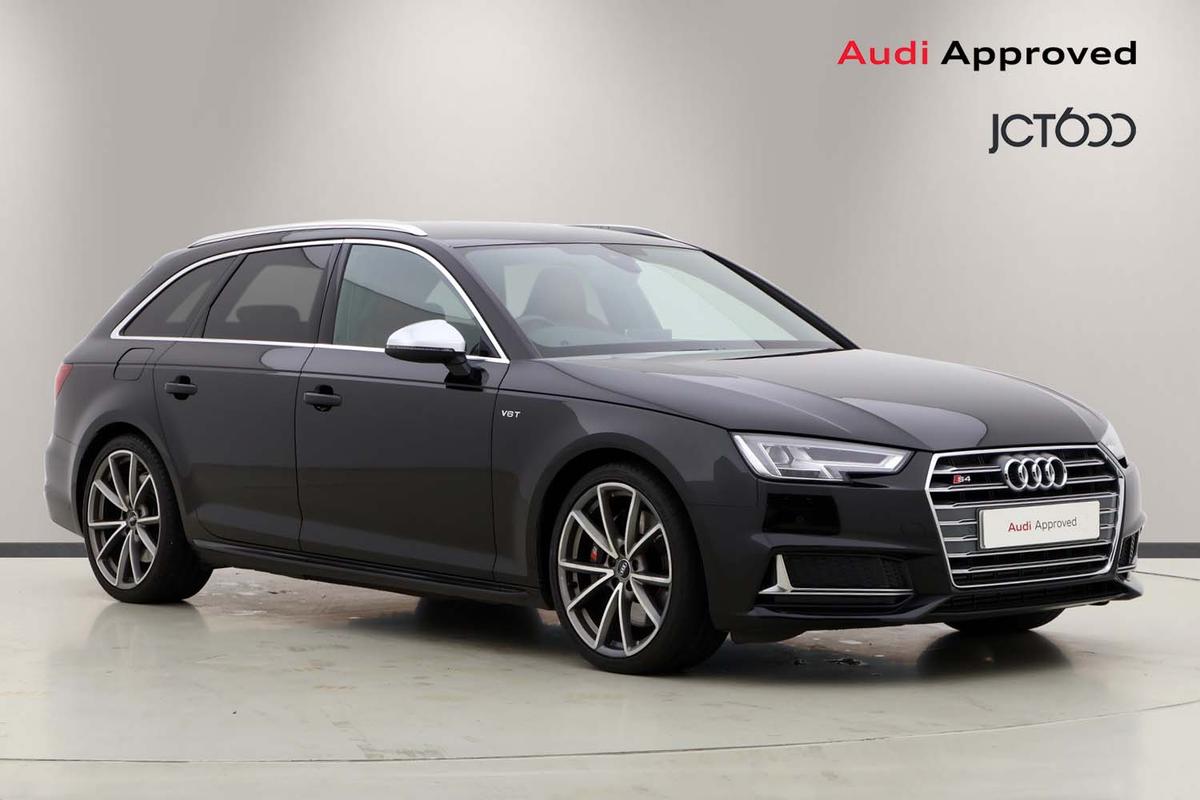 Main listing image - Audi S4