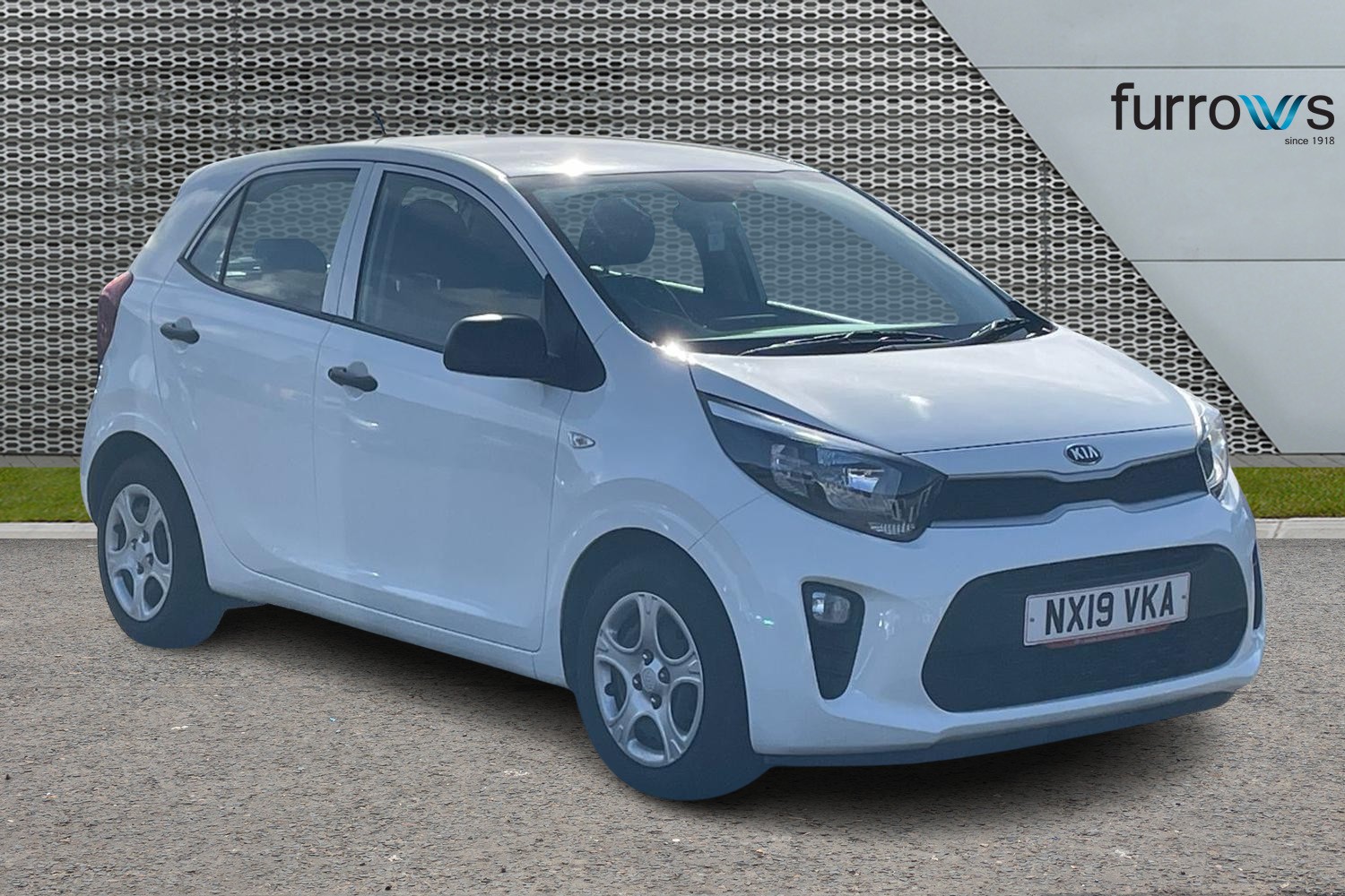 Main listing image - Kia Picanto