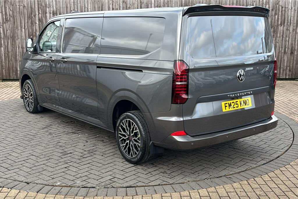 Main listing image - Volkswagen Transporter