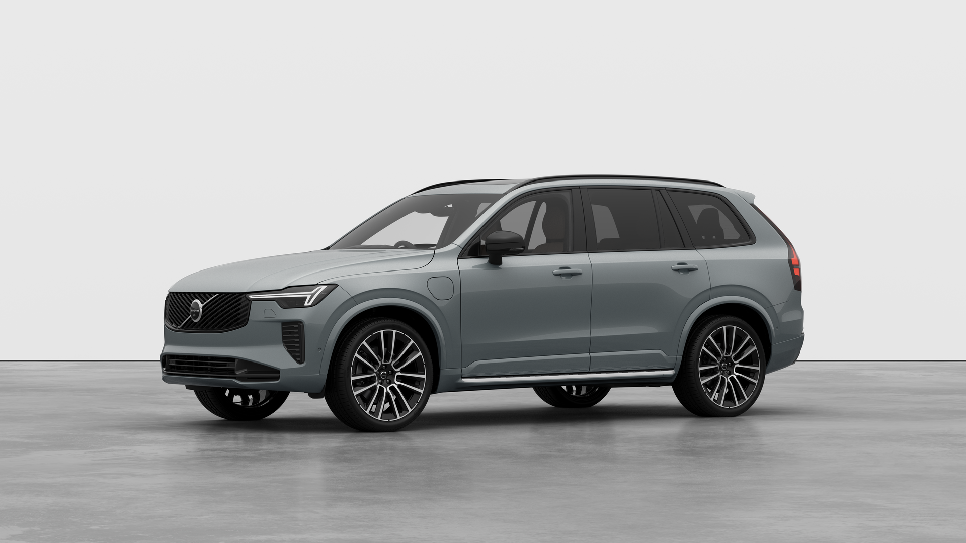 Main listing image - Volvo XC90