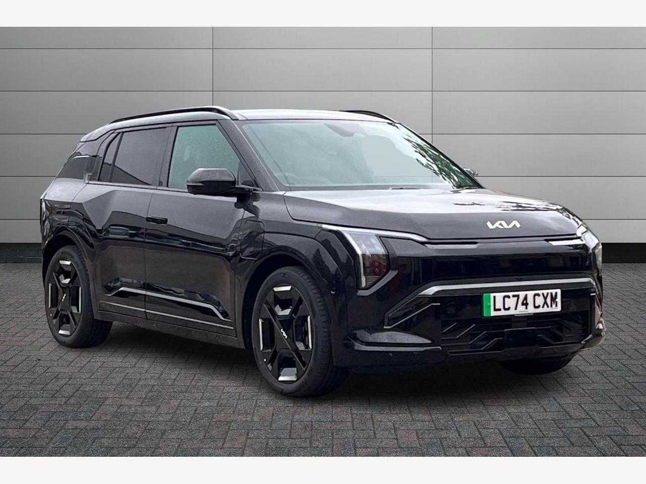 Main listing image - Kia EV3