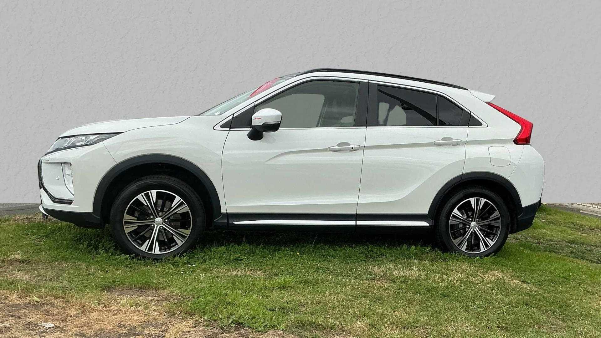 Main listing image - Mitsubishi Eclipse Cross