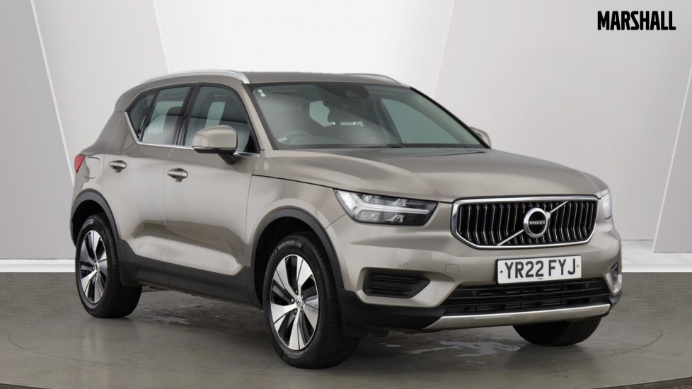 Main listing image - Volvo XC40 Recharge