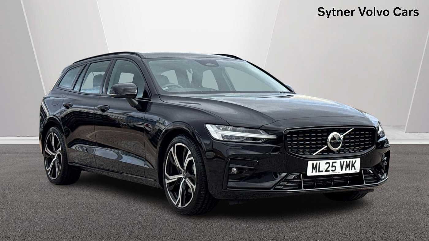 Main listing image - Volvo V60