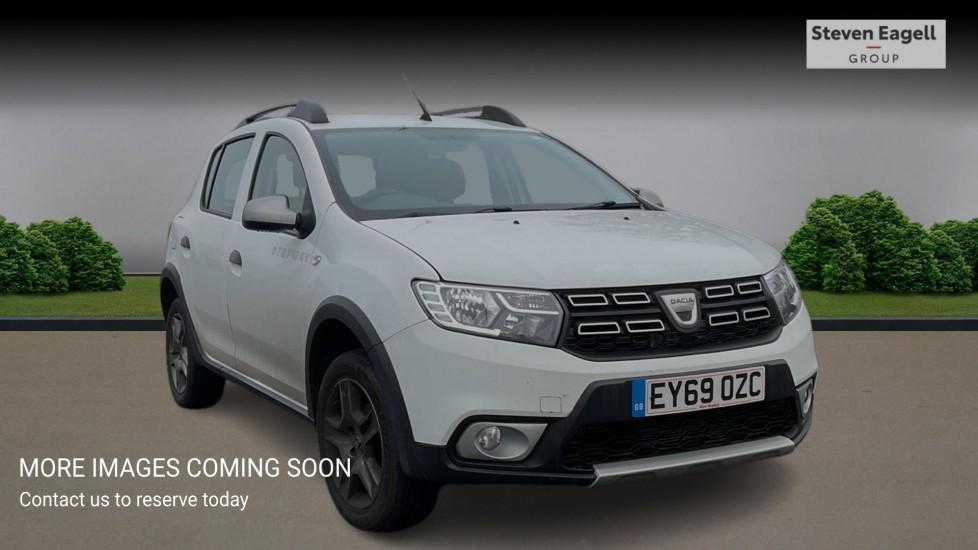 Main listing image - Dacia Sandero Stepway