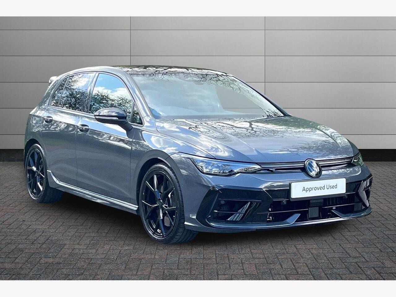 Main listing image - Volkswagen Golf R