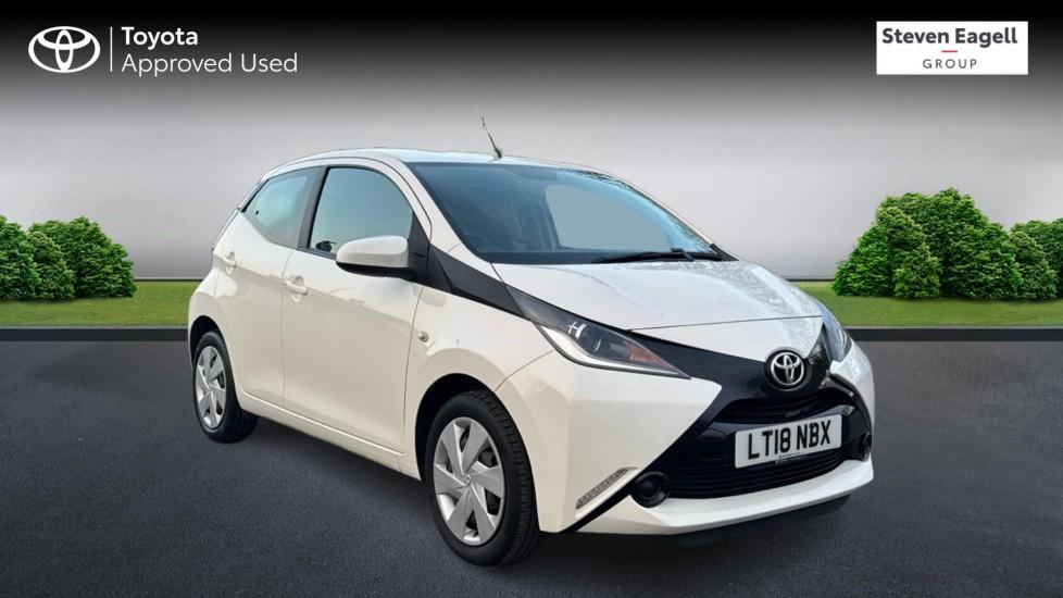 Main listing image - Toyota Aygo