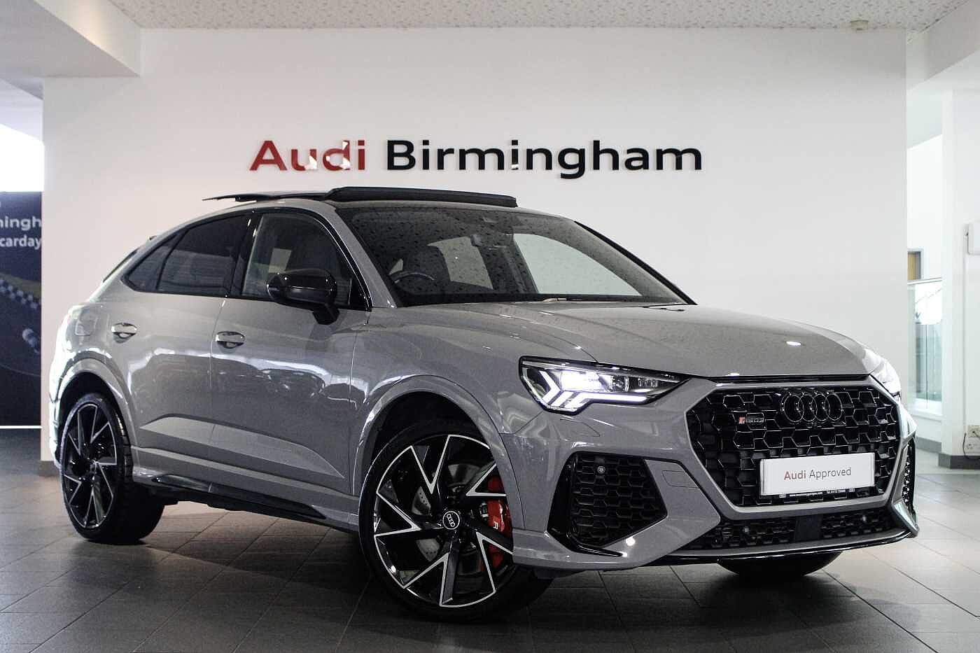 Main listing image - Audi RS Q3