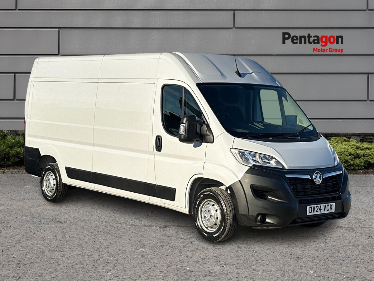 Main listing image - Vauxhall Movano