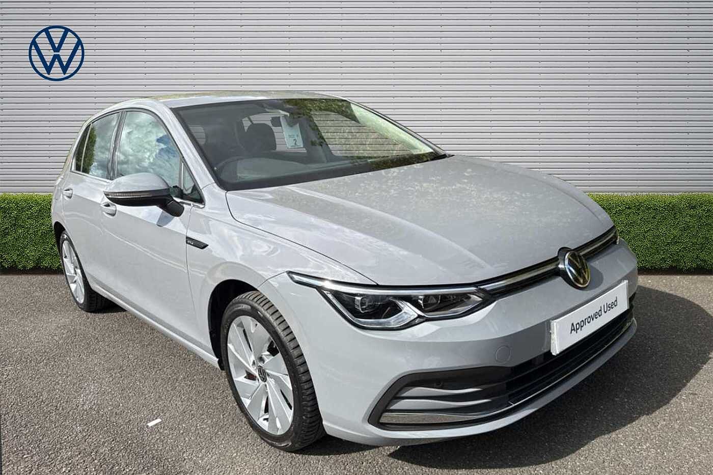 Main listing image - Volkswagen Golf