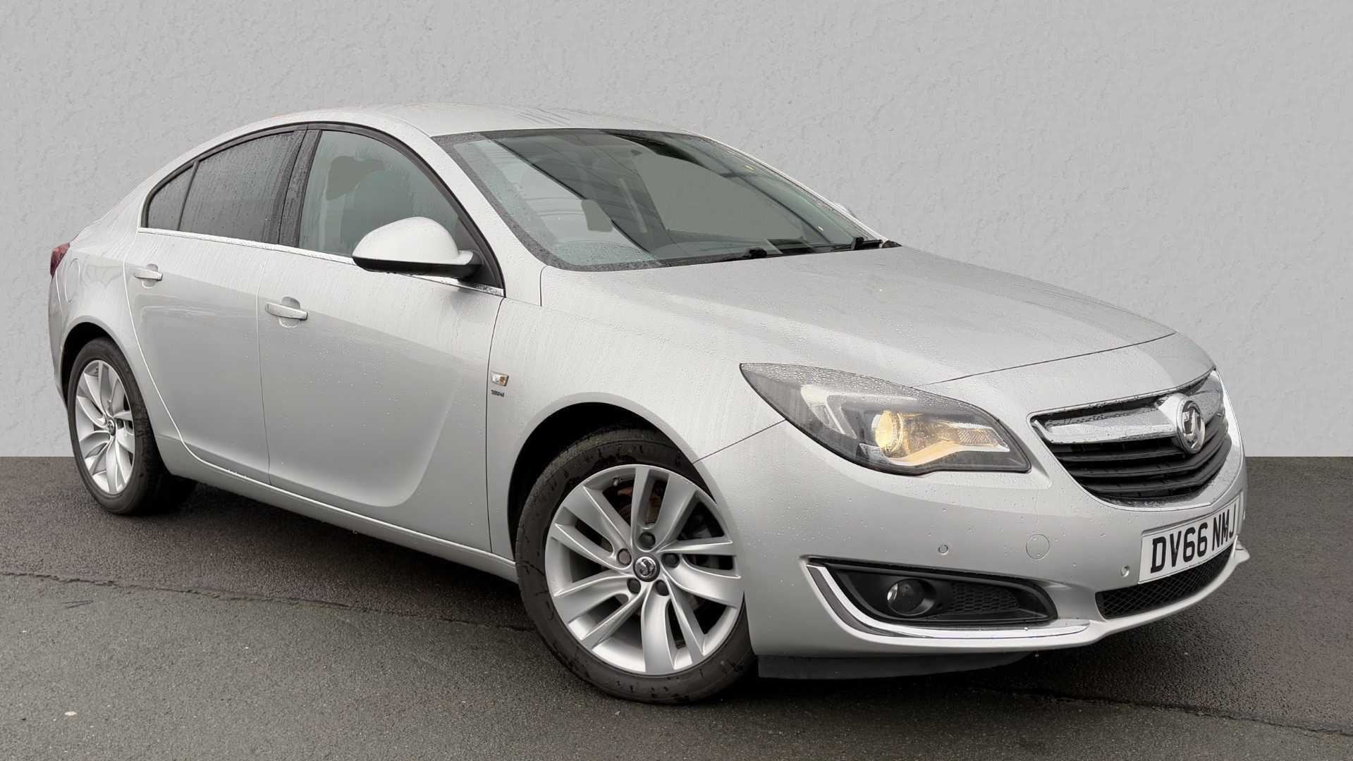 Main listing image - Vauxhall Insignia