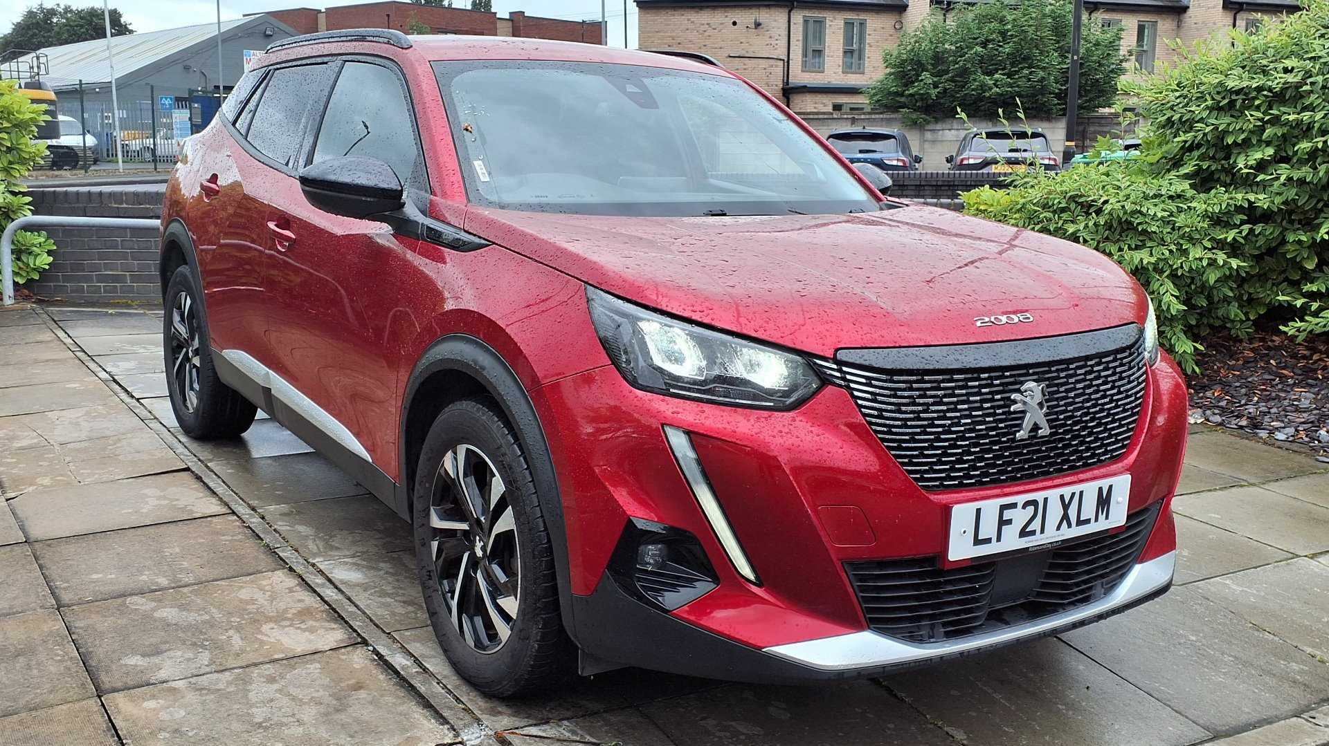 Main listing image - Peugeot 2008