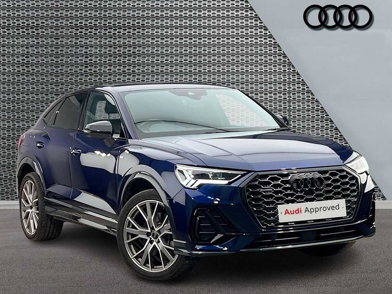 Main listing image - Volkswagen Touareg