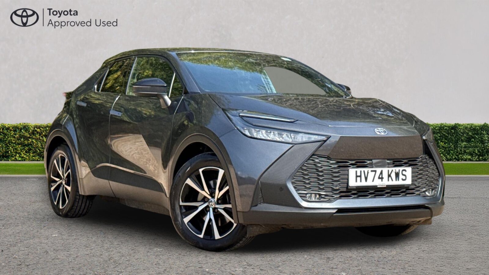 Main listing image - Toyota C-HR