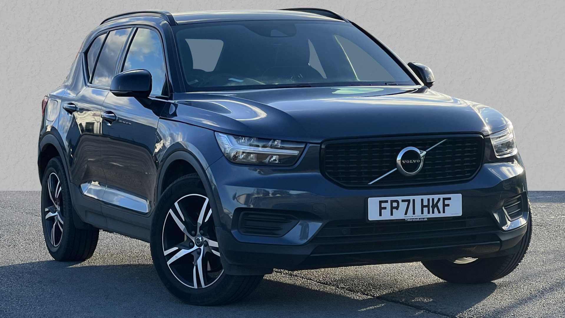 Main listing image - Volvo XC40