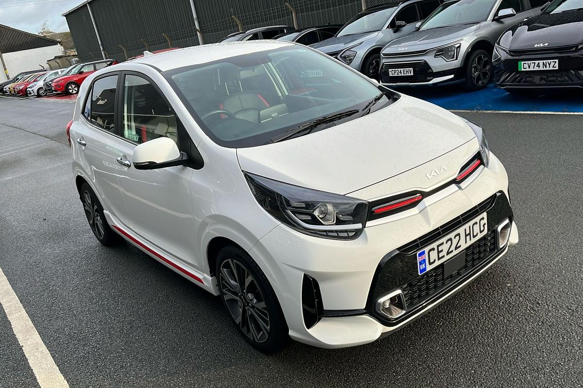 Main listing image - Kia Picanto