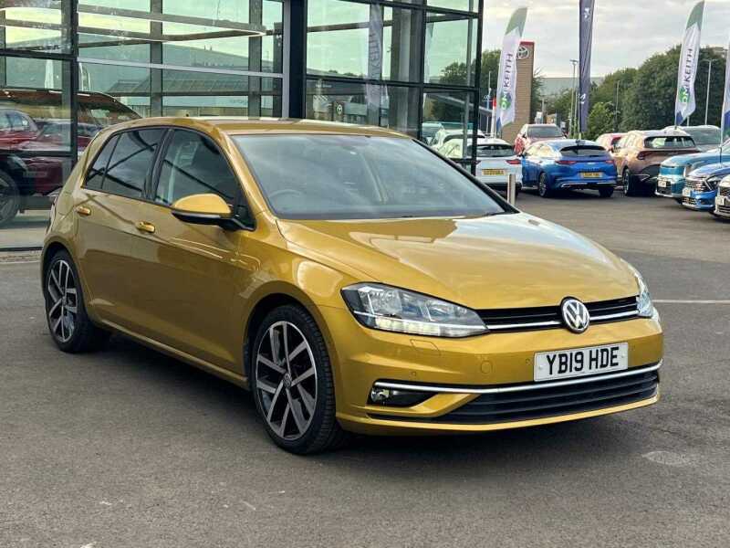 Main listing image - Volkswagen Golf